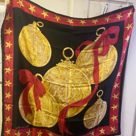 Stunning Christian Dior Vintage scarf silk - Picture 6 of 9